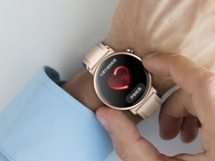 ساعت هوشمند آنر واچ GS 5 با عمر باتری ۲۳ روزه معرفی شد